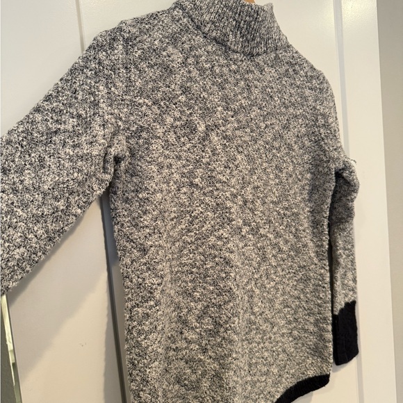 LL Bean Ragg sweater with funnelneck - Picture 2 of 5